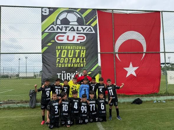 Küçük Kaymaklı U11 Antalya’da Şampiyon 2