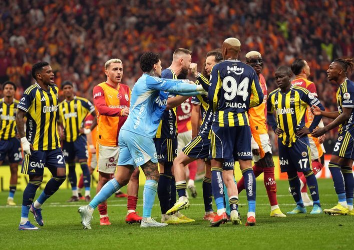 Tahkim’den Ederson Kararı! Sarı Lacivertlilere Kötü Haber