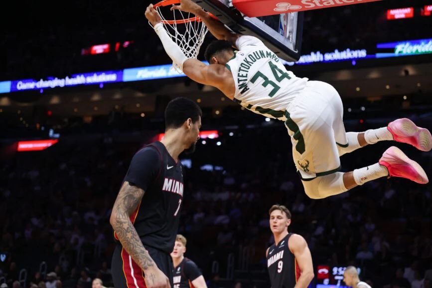 Giannis Antetokounmpo 2