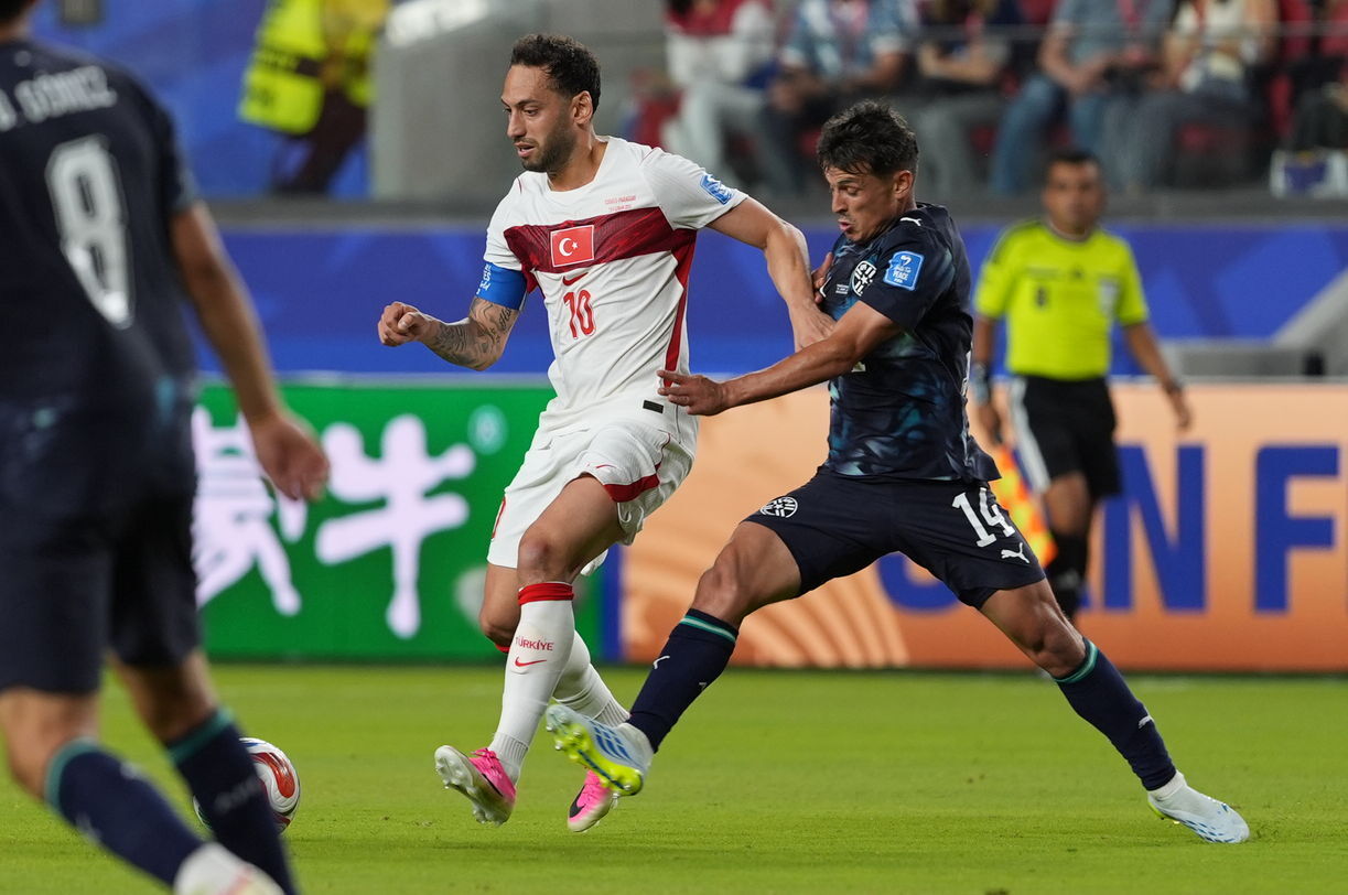 Hakan Çalhanoğlu-1