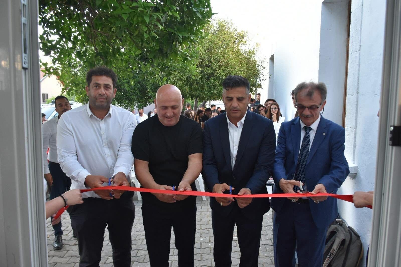 Laç Güreş Salonu Düzenlenen Törenle Açıldı