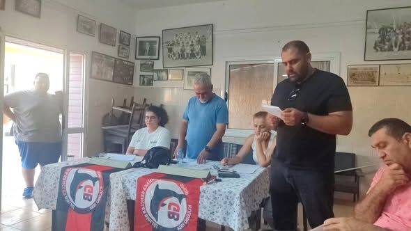 Larnaka Gençler Birliği'nde Dümen Mustafa Tosunoğlu'nda 2