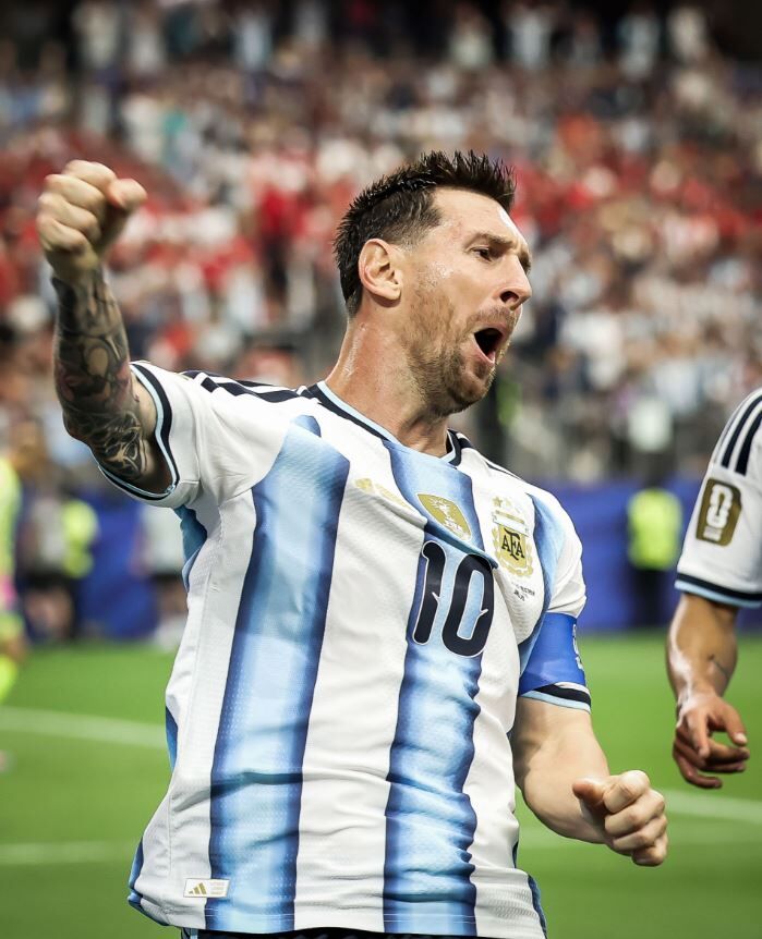 Messi 2-3