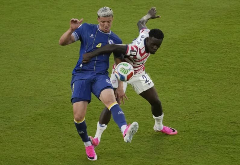Fifa, Balogun'un Cezasını Askıya Aldı-1