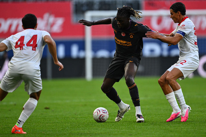 Galatasaray Hazırlık Maçında Monza'ya 2 Mağlup Oldu 1