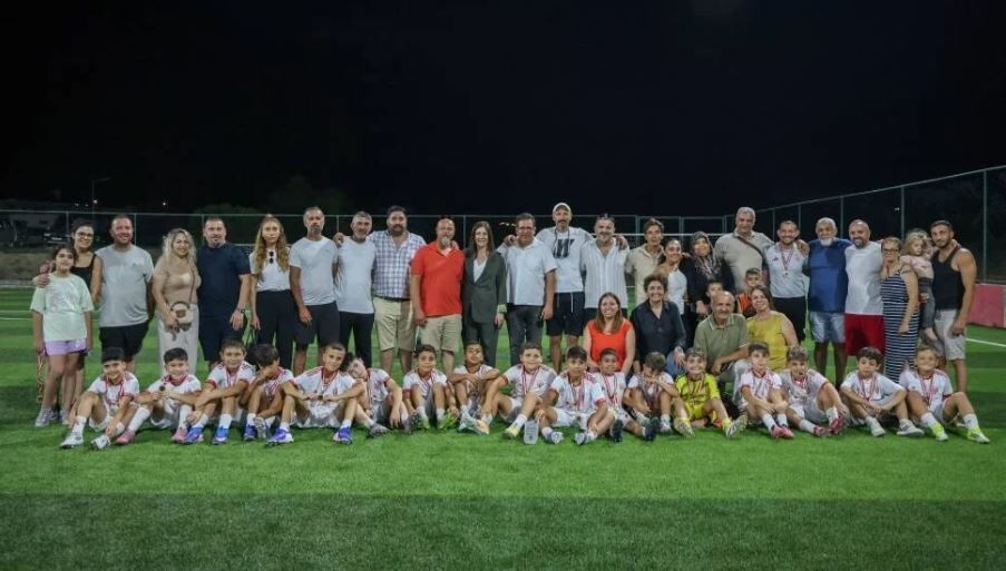 Naci Talat Turnuvası'nda Minik Yetenekler Alkış Aldı 1