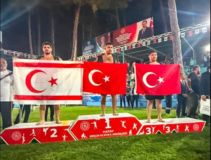 Adem Çavuşoğlu Aba Güreşleri’nde Kürsüye Çıktı 2