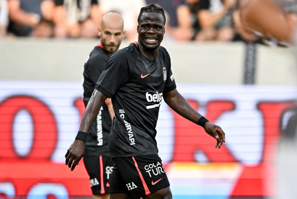 Beşiktaş, 10 Kişiyle Hradec Kralove'yi Mağlup Etti 2