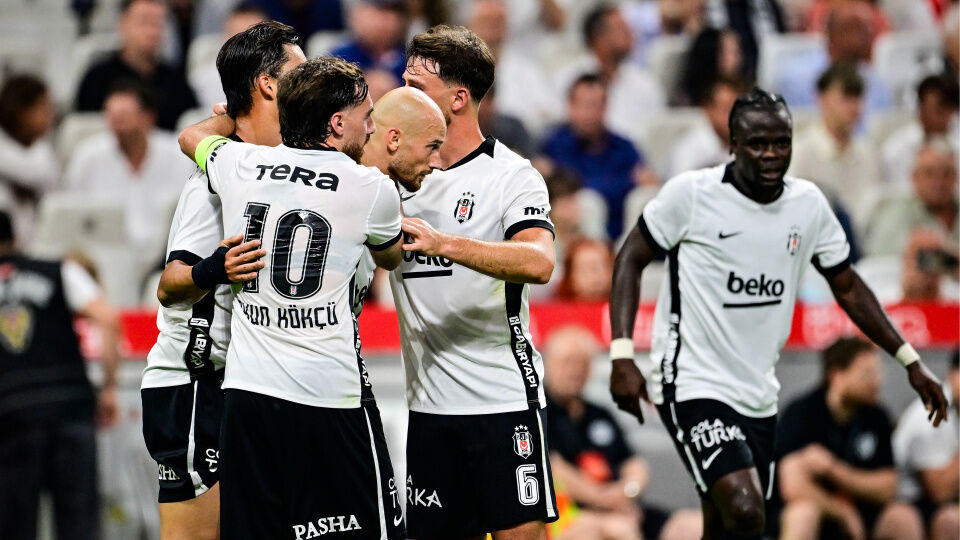 Beşiktaş, Hradec Kralove’u Geçerek Play Off Turuna Yükseldi