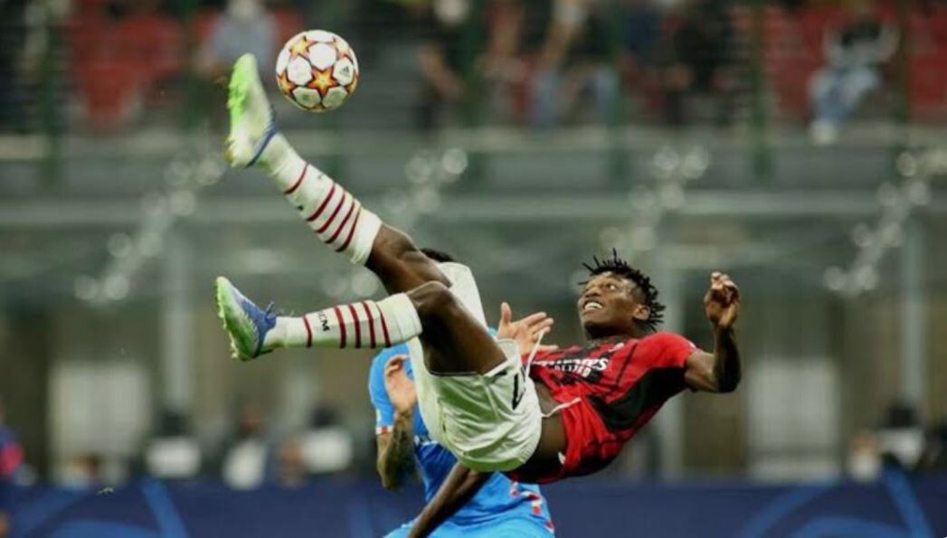 Galatasaray'dan Rafael Leao Bombası!
