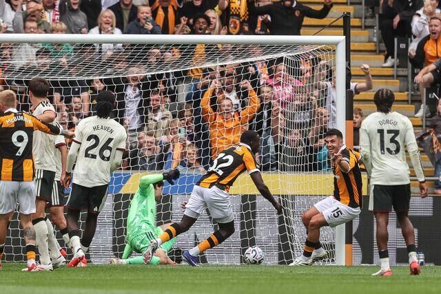 Hull City'den Manchester United'a Büyük Şok! 2