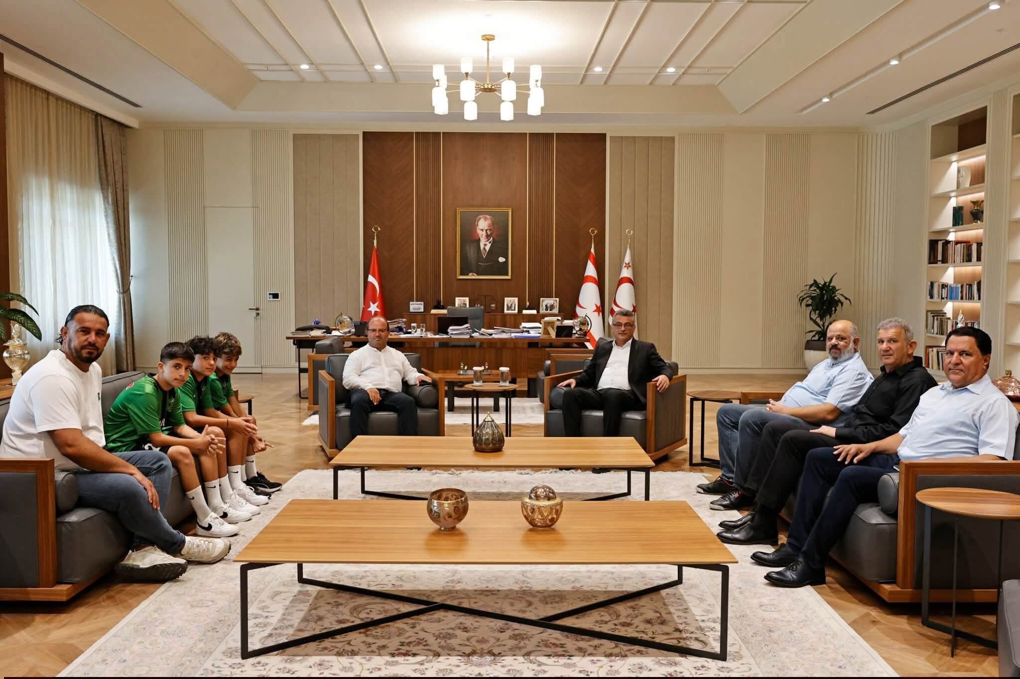 Küçük Kaymaklı'dan Cumhurbaşkanı Erhürman'a Ziyaret 1