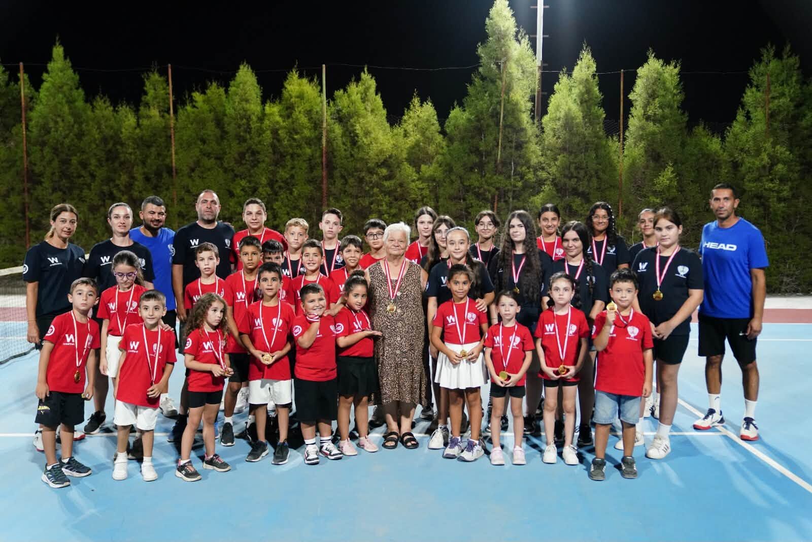 Lefke Şenlikleri’nde Tenis Heyecanı Ödül Töreniyle Sona Erdi