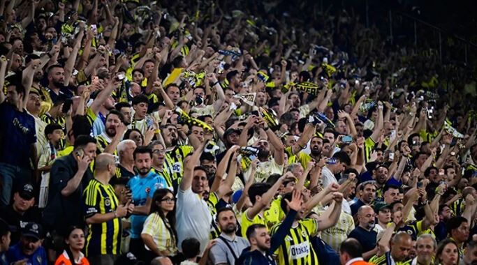 Lyon'da Türk Taraftar Alarmı! Bilet Planı Değiştirildi (2)