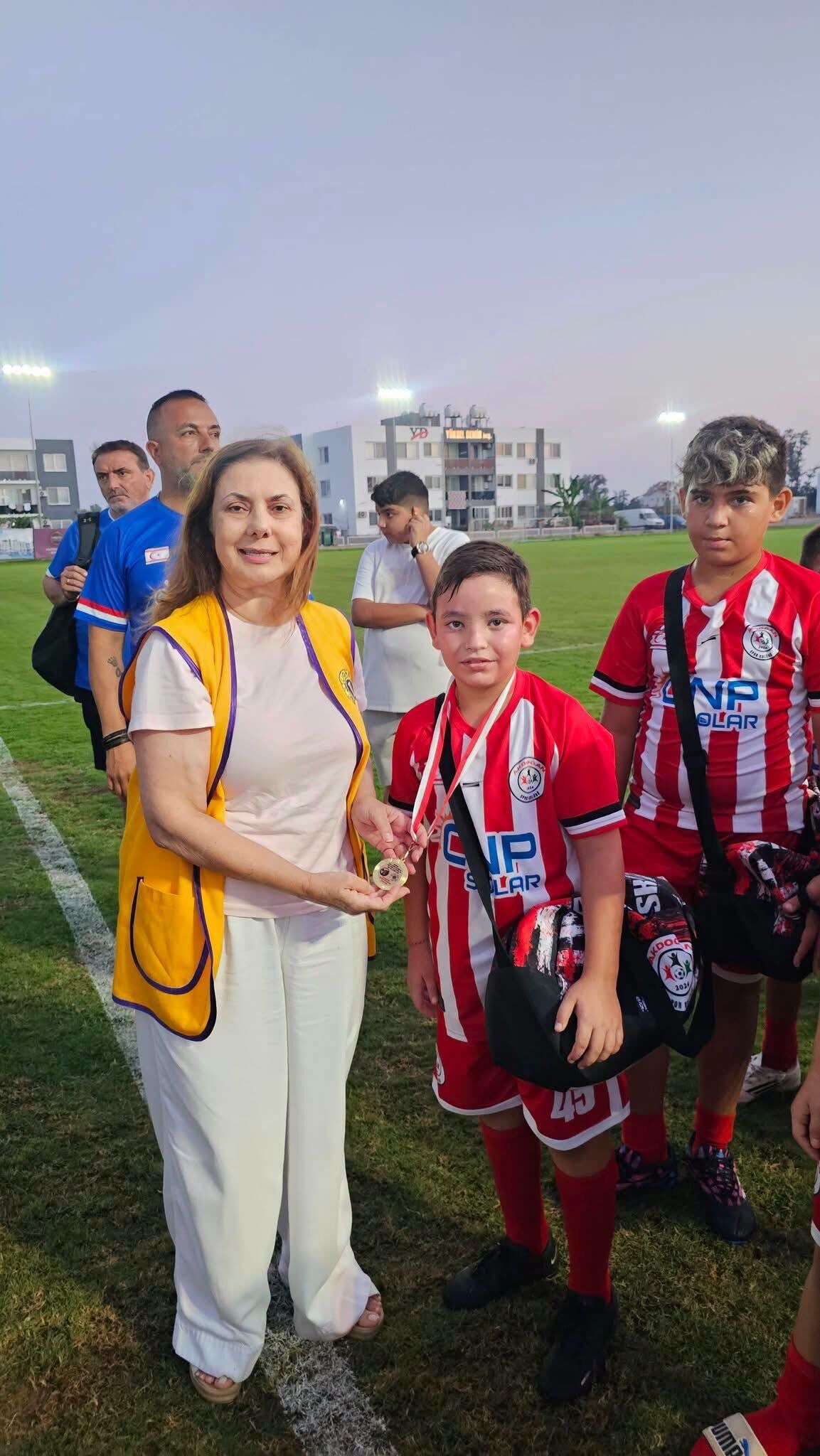 Mağusa Kale Lions Kulübü'nden Gençlere Spor Şenliği 4