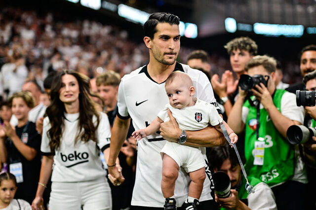 Necip Uysal’dan Beşiktaş’a Duygusal Veda! 5