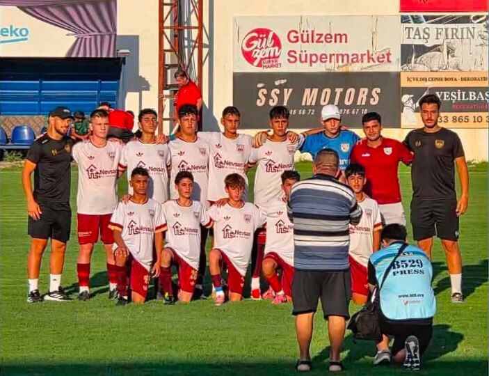 U13 Ligi'nde Şampiyon Dumlupınar! Deniz'den Gol Krallığı-1