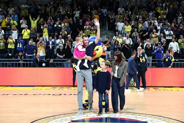 Fenerbahçe'den Jan Vesely'ye Özel Veda Töreni 2