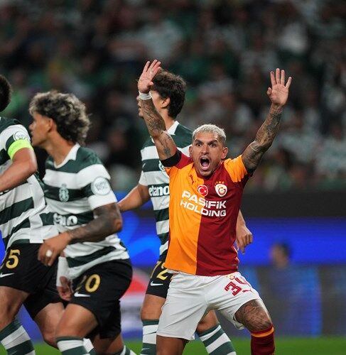 Galatasaray'ın Şampiyonlar Ligi Gecesi Sporting'e Takıldı