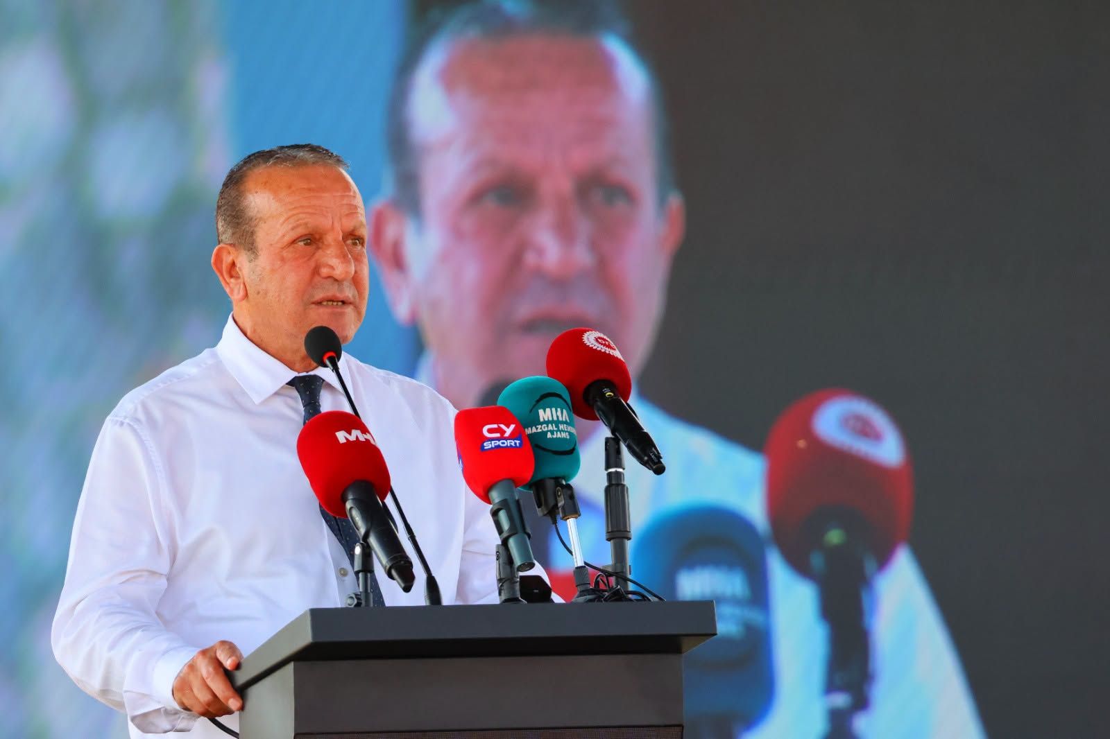 Fi̇kri̇ Ataoğlu
