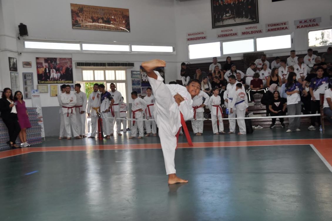 Girne’deki Üç Uluslararası Şampiyonada 150 Sporcu Yarıştı 2