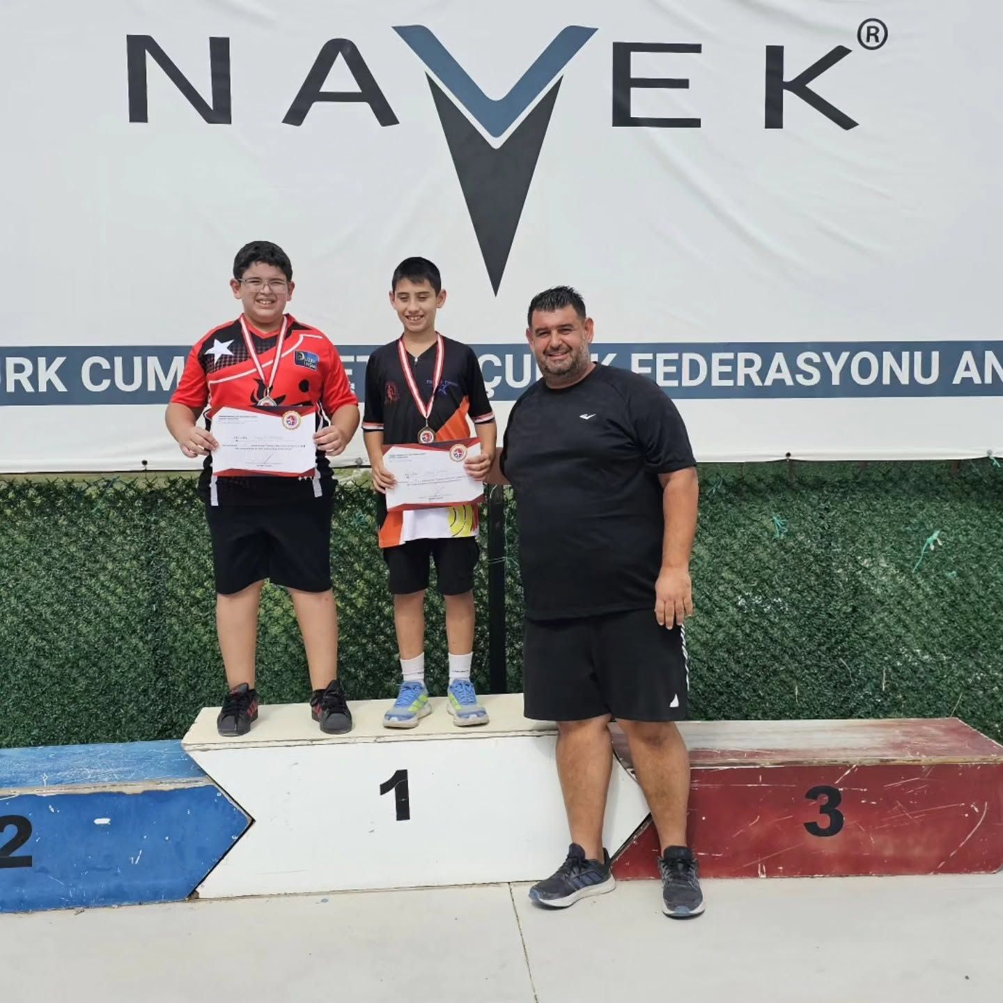 Okçulukta Sezonun Son Yarışında Genç Sporcular Kürsüye Çıktı 10