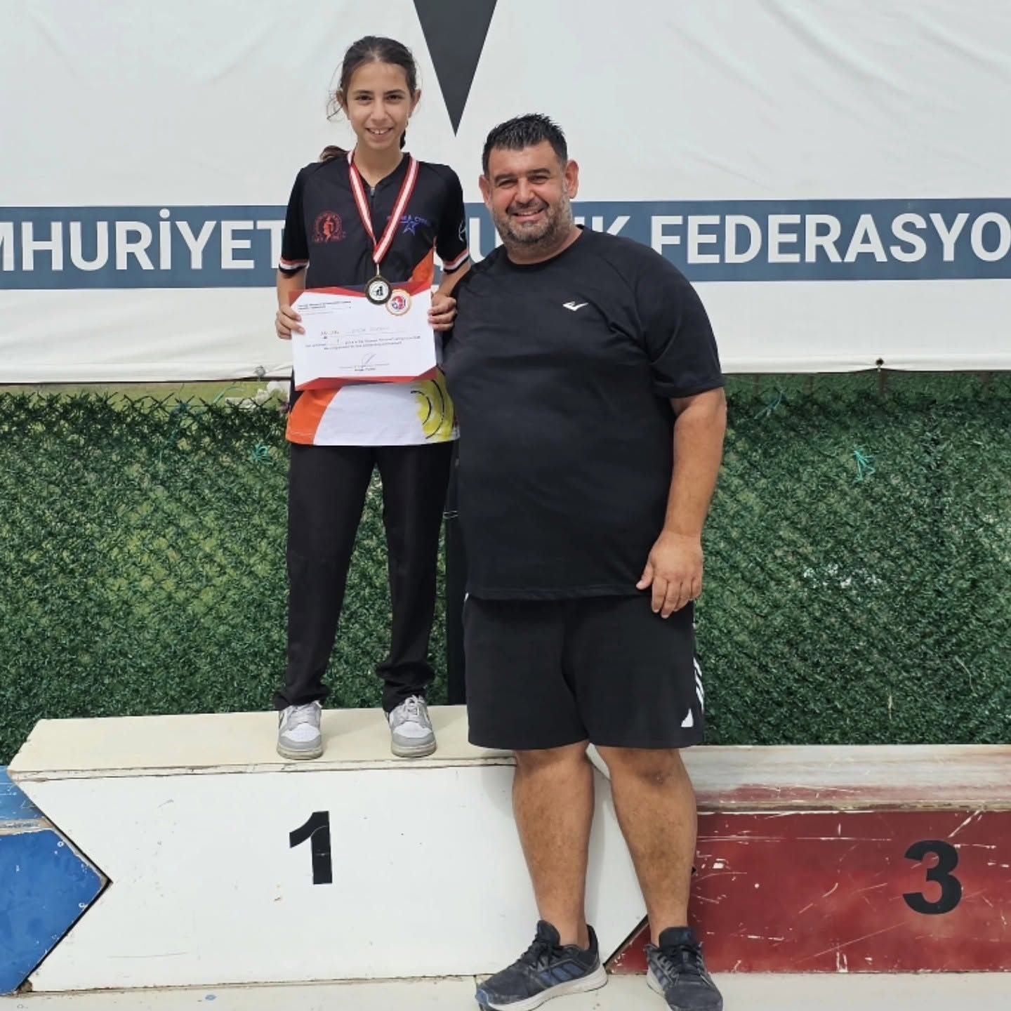 Okçulukta Sezonun Son Yarışında Genç Sporcular Kürsüye Çıktı 5